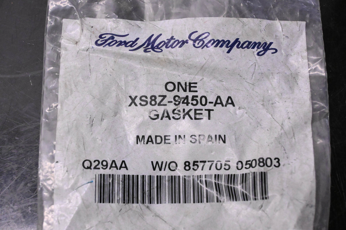 New OEM Ford XS8Z-9450-AA Gasket NOS