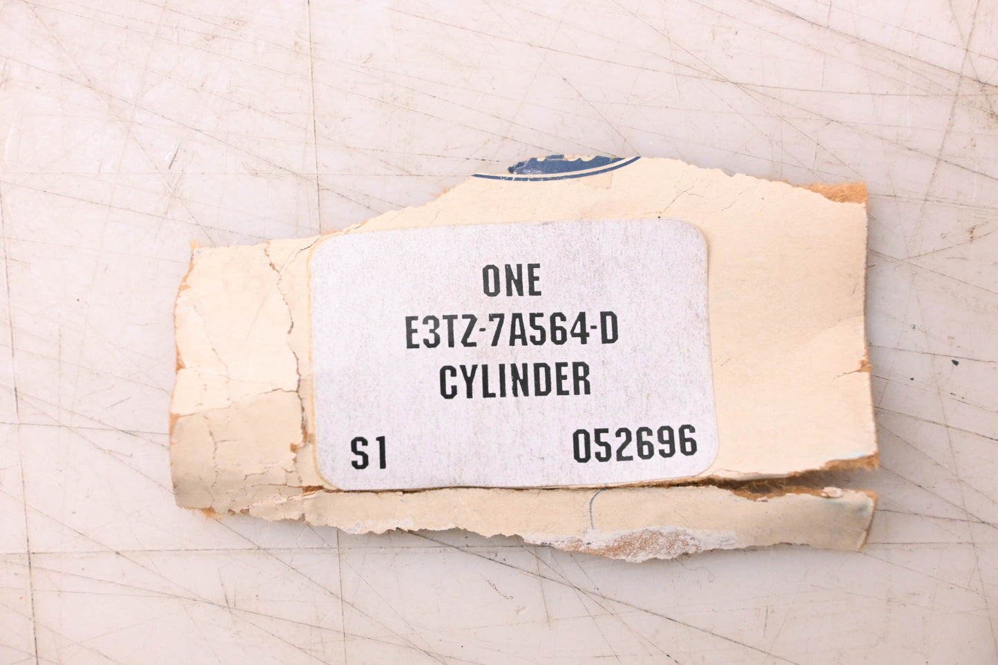 New OEM Ford E3TZ-7A564-D Clutch Slave Cylinder Assembly NOS