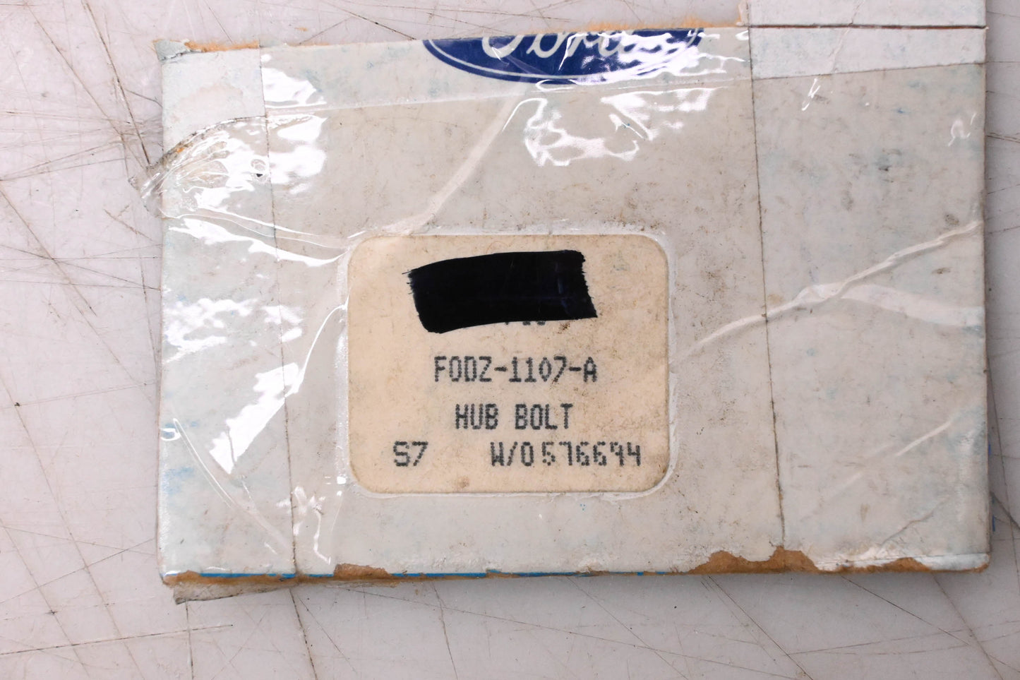 New OEM Ford F0DZ-1107-A Wheel Lug Stud NOS