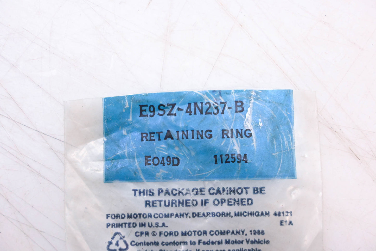 New OEM Ford E9SZ-4N237-B Retaining Ring/ Circlip NOS