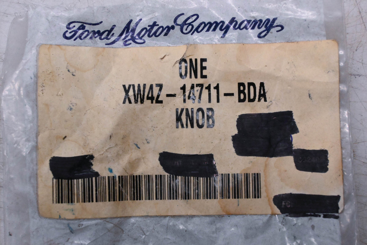 New OEM Ford XW4Z-14711-BDA Control Knob NOS