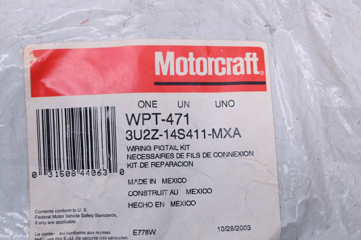 New OEM Motorcraft WPT-471, 3U2Z-14S411-MXA License Plate Lamp Wiring Pigtail Kit NOS