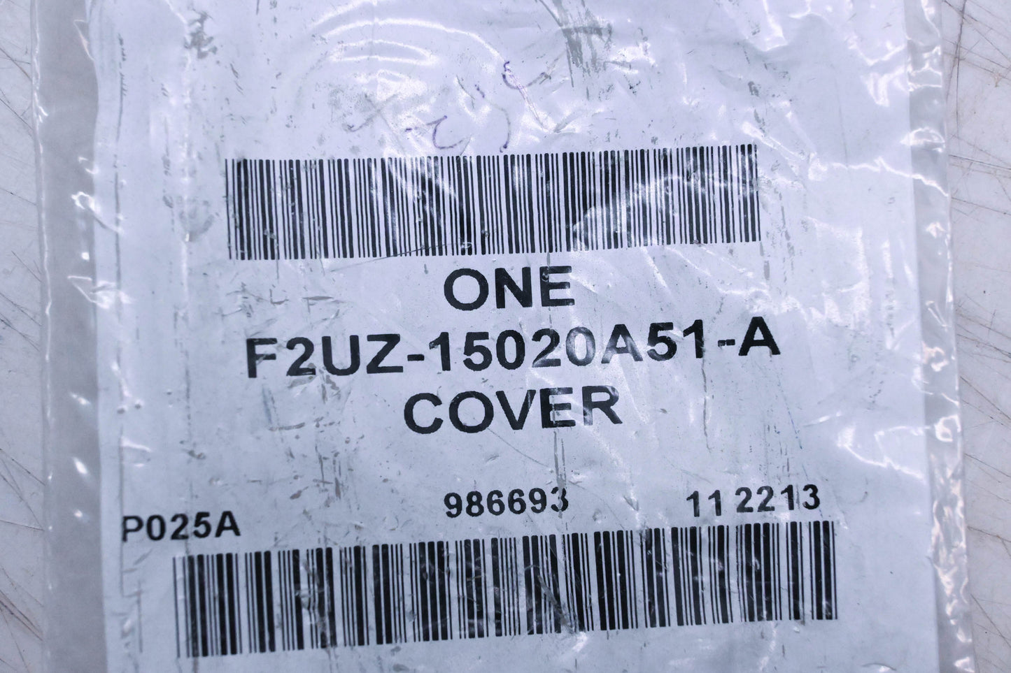 New OEM Ford F2UZ-15020A51-A Plug/Cover NOS