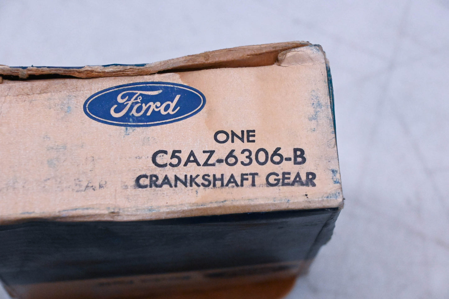 New OEM Ford C5AZ-6306-B Crankshaft Gear Sprocket NOS