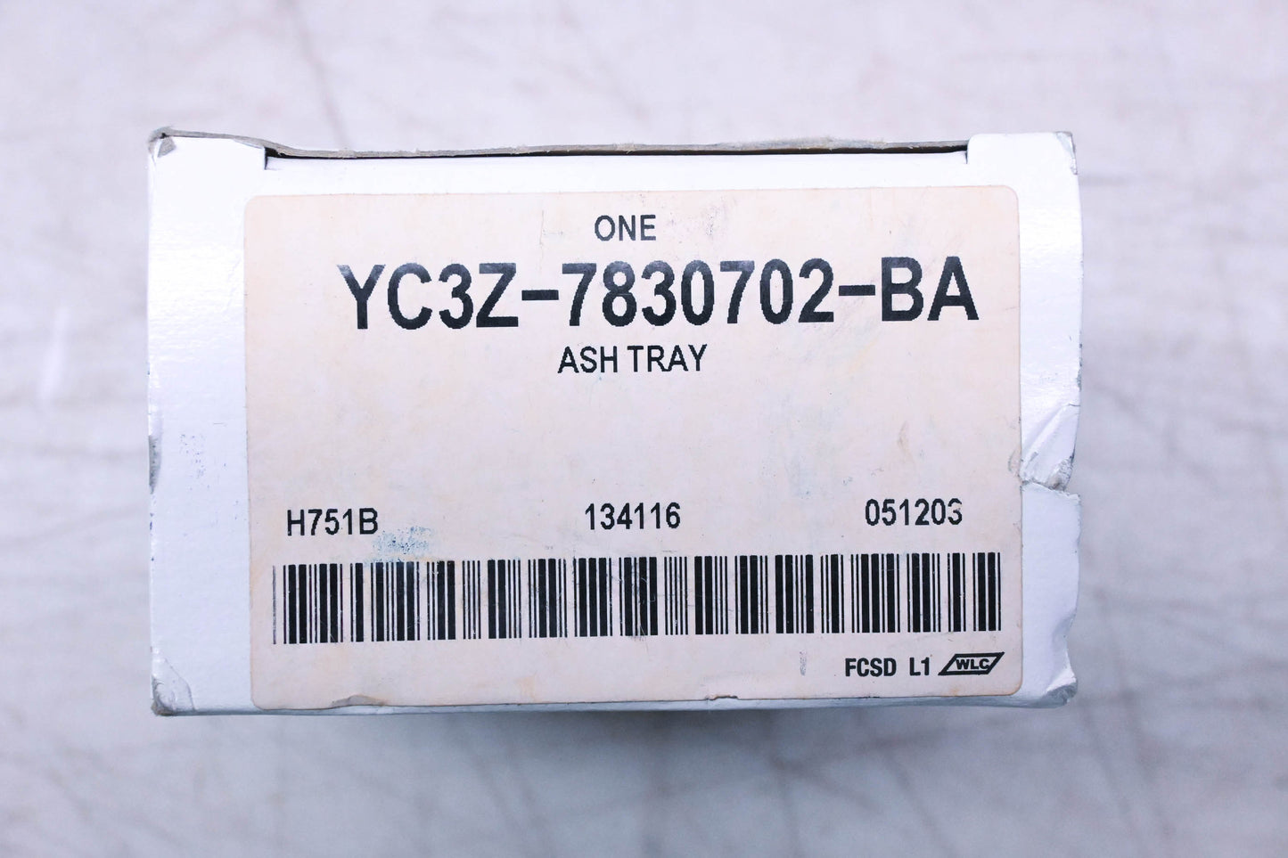 New OEM Ford YC3Z-7830702-BA Front Console Ash Tray Assembly NOS