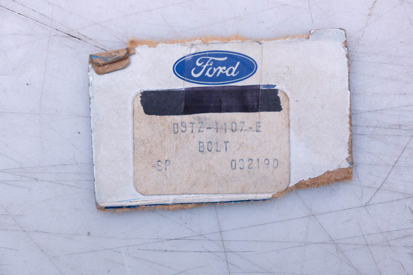 New OEM Ford D3TZ-1107-E Wheel Lug Stud Bolt NOS