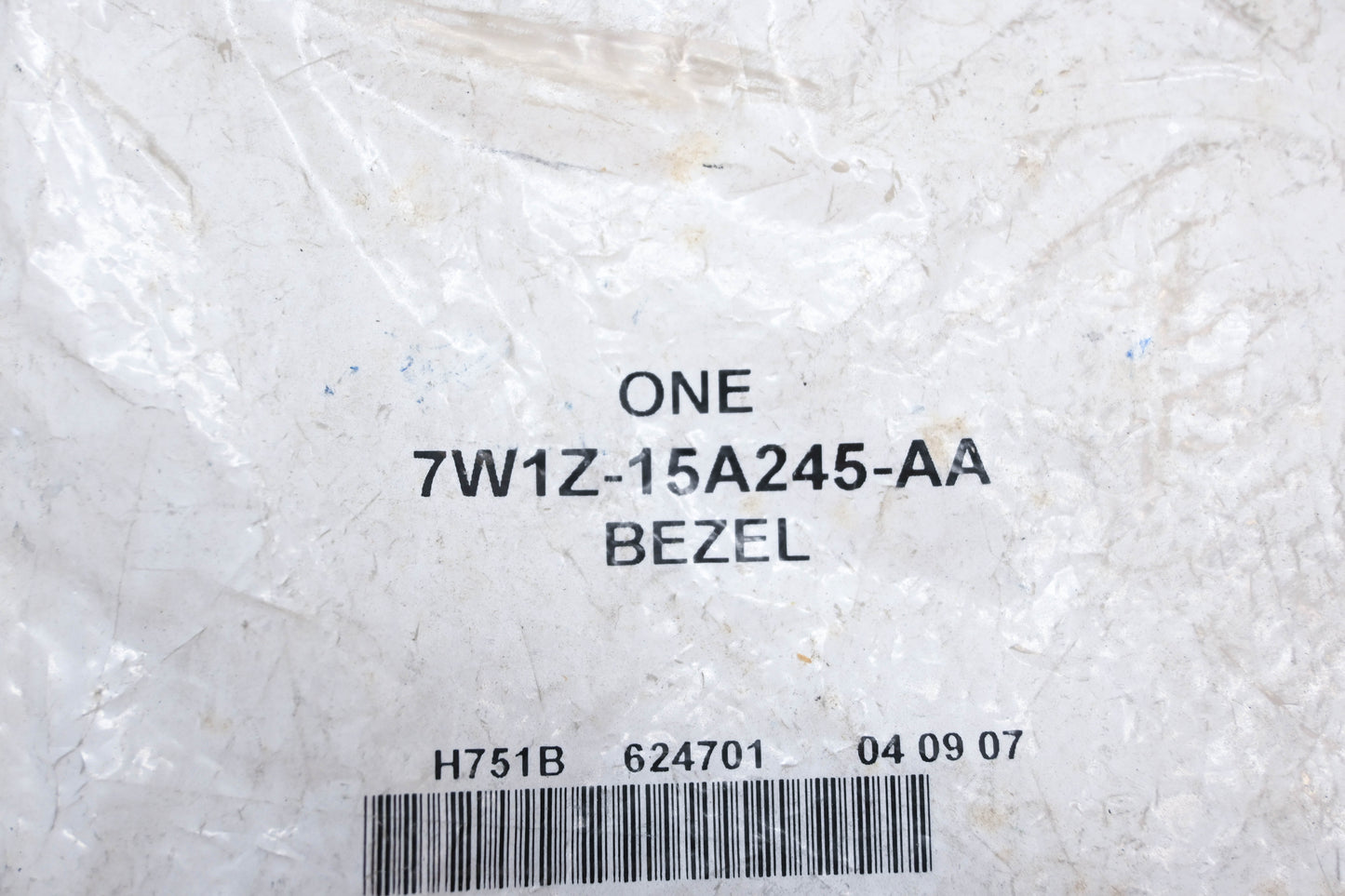New OEM Ford 7W1Z-15A245-AA Bezel NOS