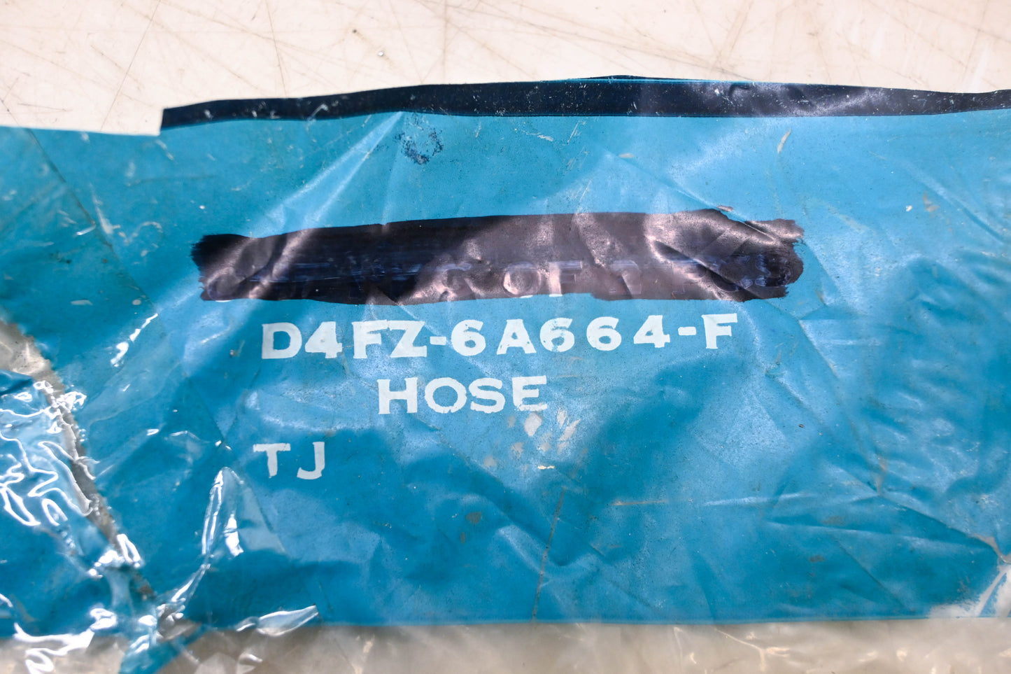 New OEM Ford D4FZ-6A664-F Crankcase Ventilation Hose NOS