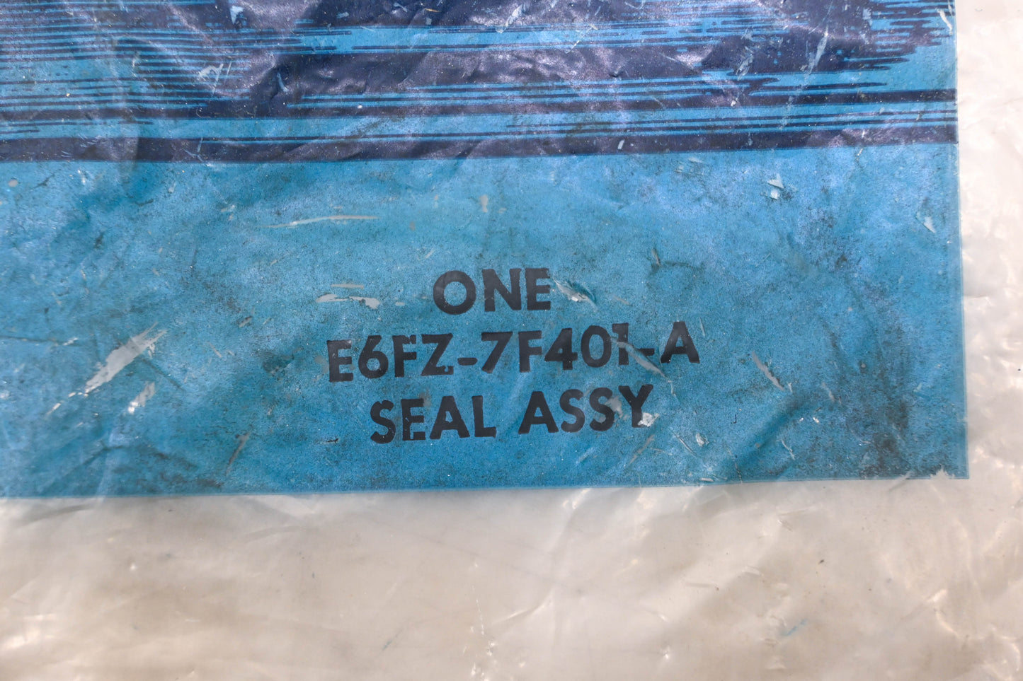 New OEM Ford E6FZ-7F401-A Impeller Hub Seal NOS