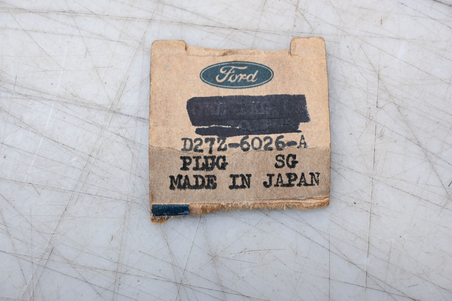 New OEM Ford D27Z-6026-A Plug NOS