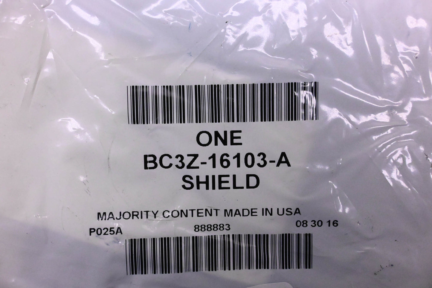 New OEM Ford BC3Z-16103-A Left Side Fender Splash Shield NOS