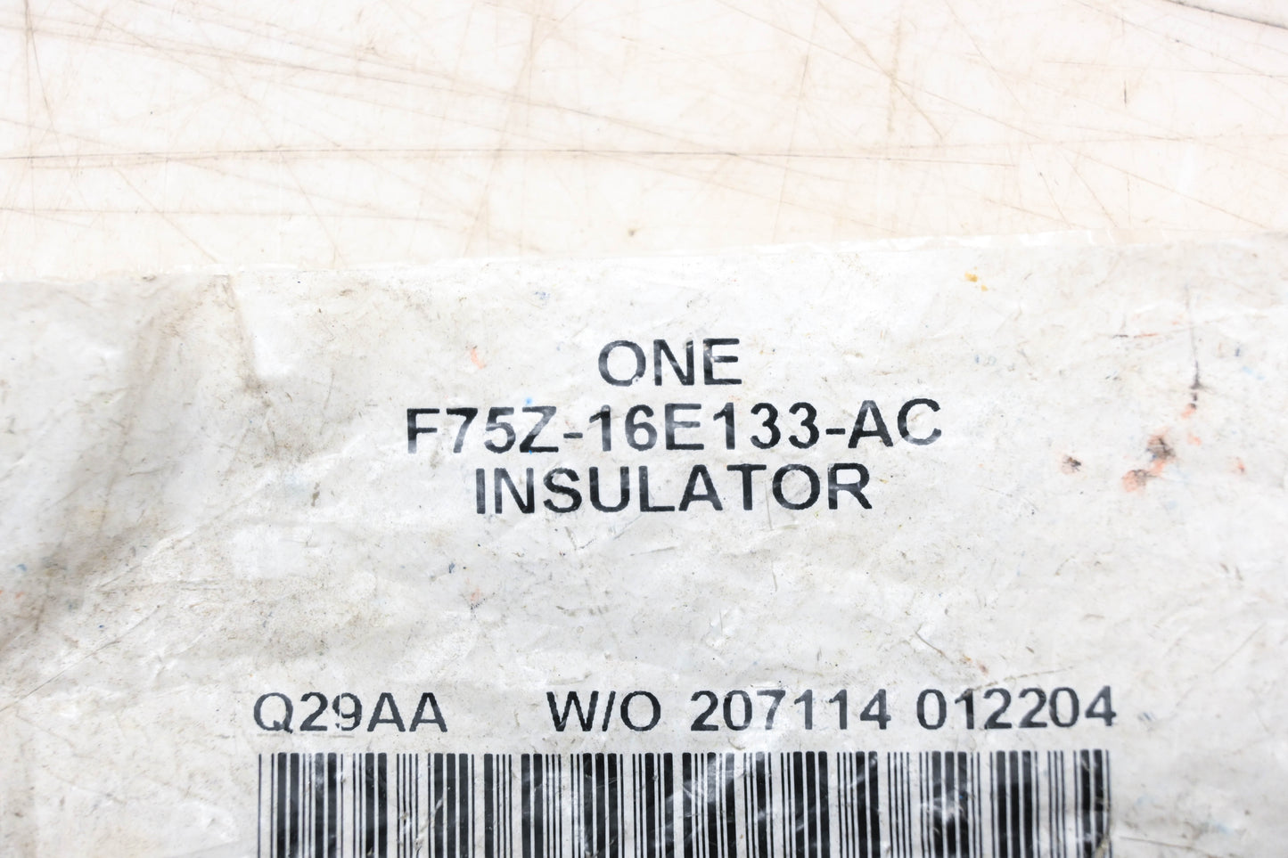 New OEM Ford F75Z-16E133-AC Upper Fender Insulator NOS