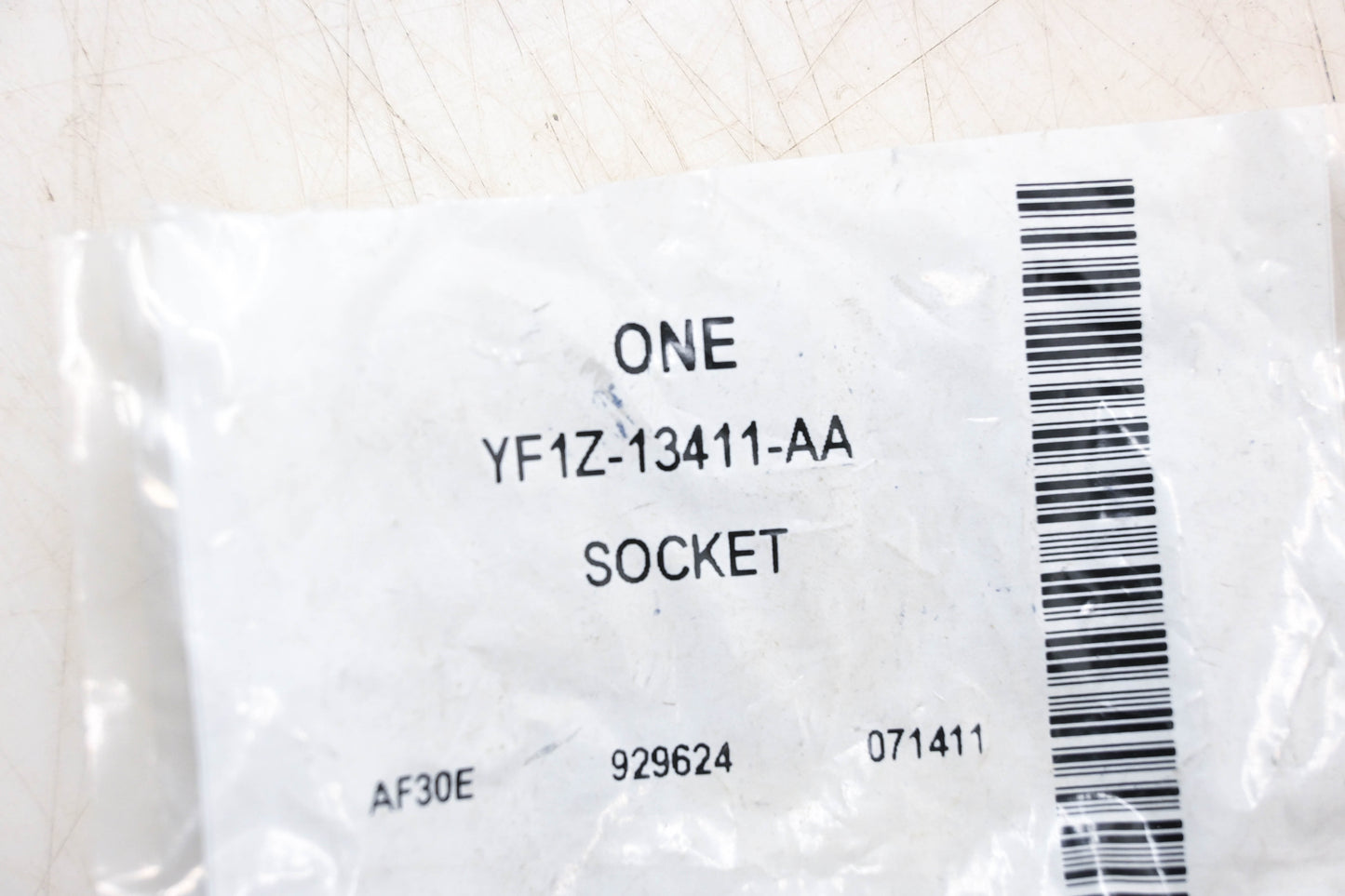 New OEM Ford YF1Z-13411-AA Light Socket Assembly NOS