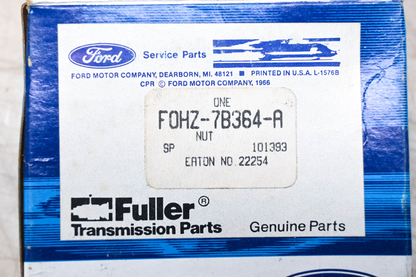 New OEM Ford F0HZ-7B364-A Main Shaft Lock Nut NOS