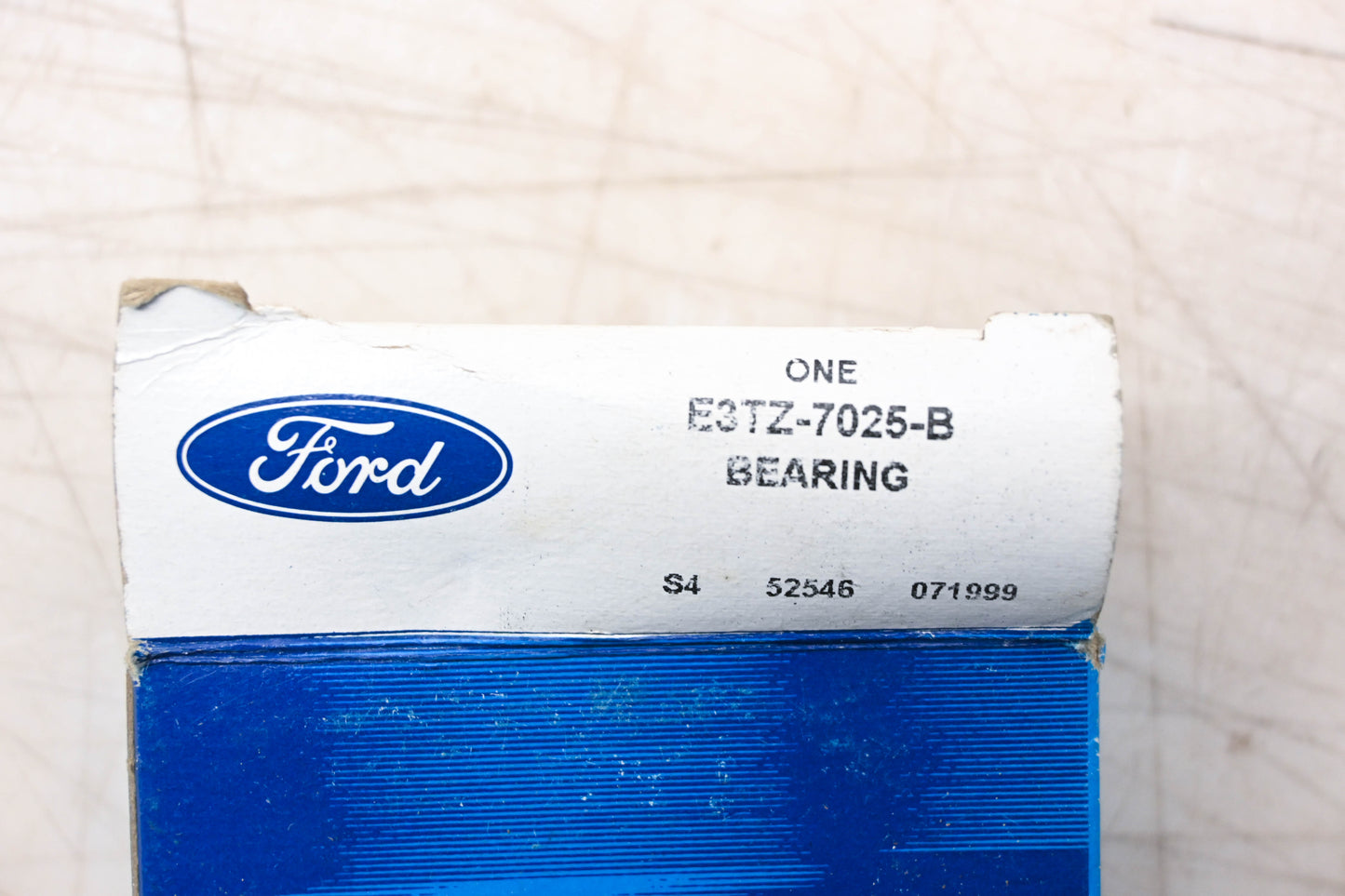 New OEM Ford E3TZ-7025-B Transfer Case Input Shaft Bearing Assembly NOS