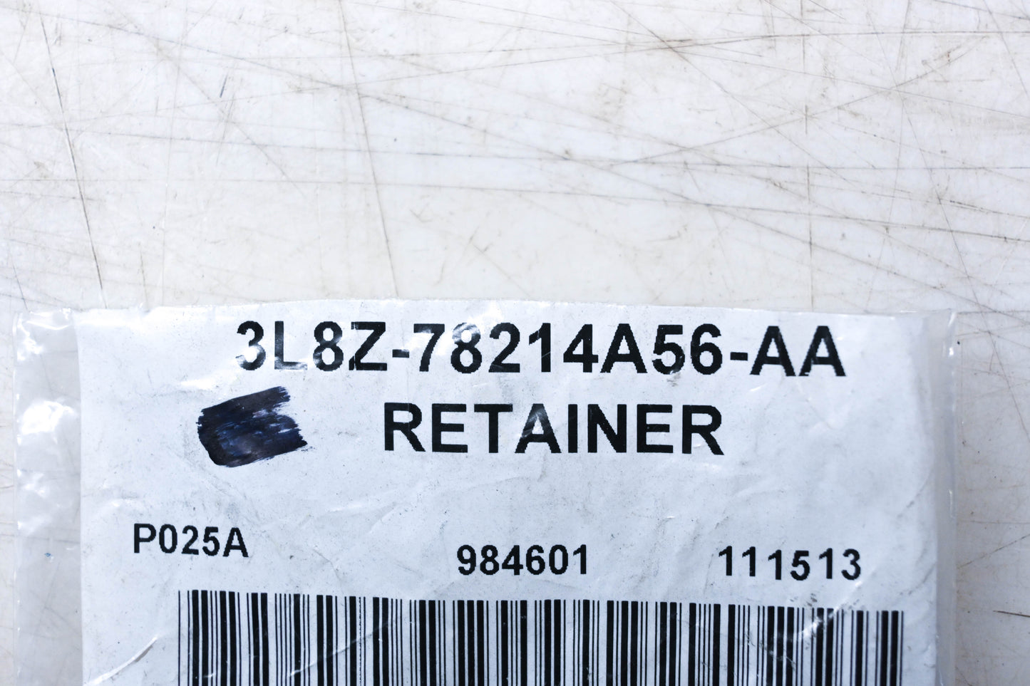 New OEM Ford 3L8Z-78214A56-AA Retainer NOS