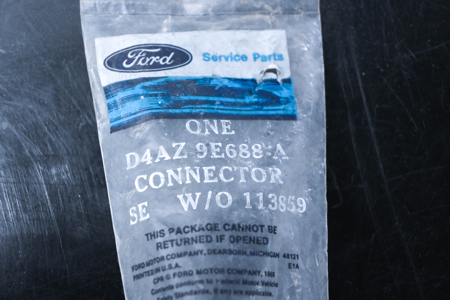 New OEM Ford D4AZ-9E688-A Air Cleaner Vacuum Hose Connector NOS