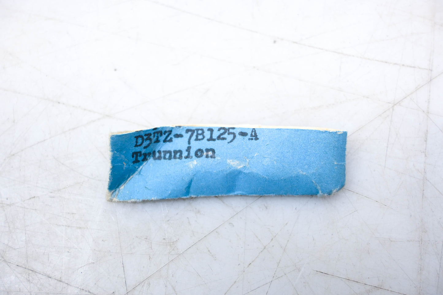 New OEM Ford D3TZ-7B125-A Trunnion NOS