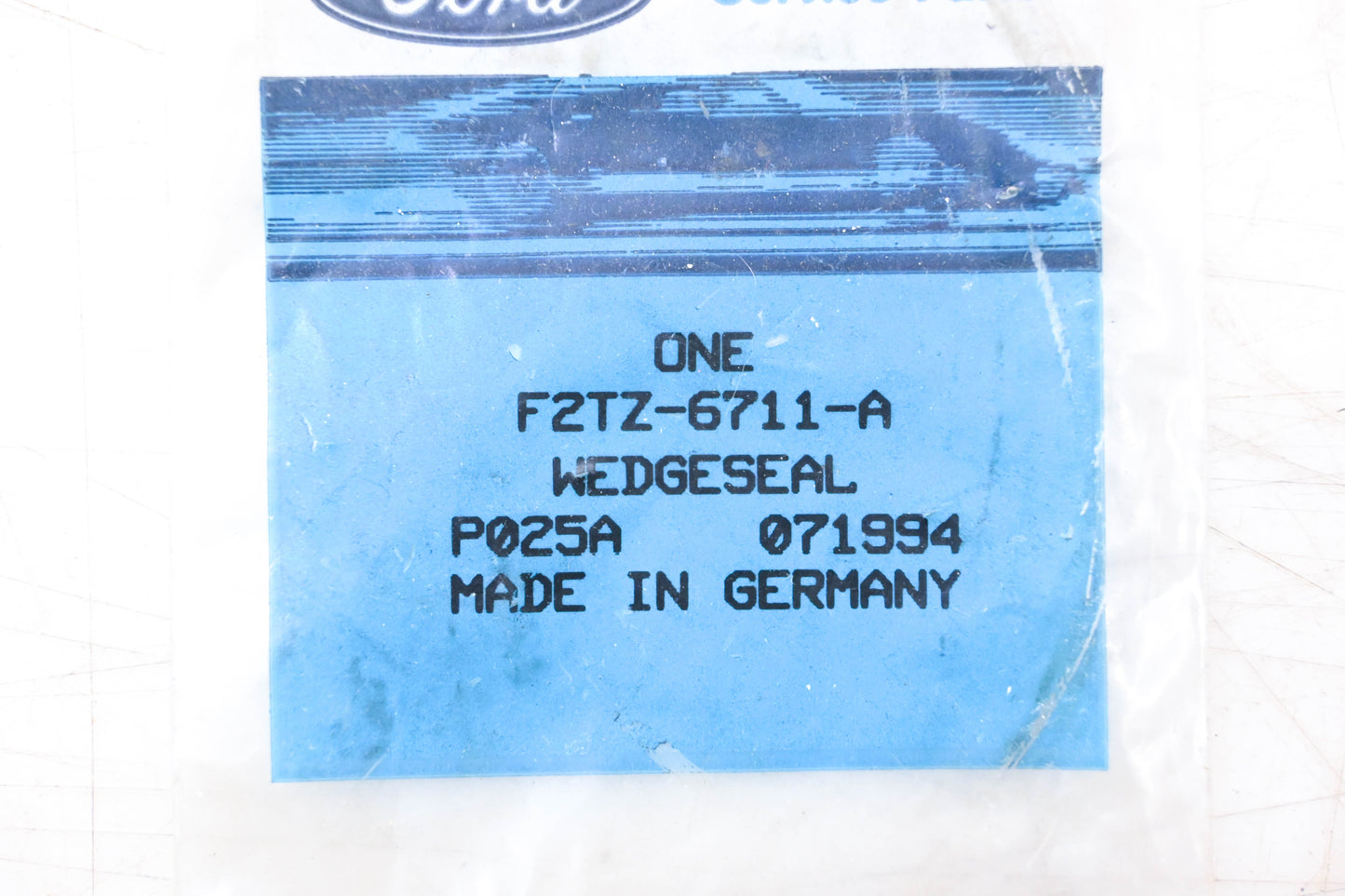New OEM Ford F2TZ-6711-A Rear Engine Oil Pan Wedge Seal NOS