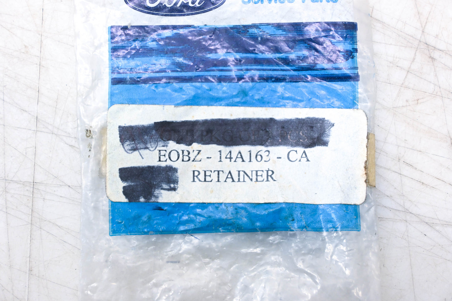 New OEM Ford EOBZ-14A163-CA Retainer NOS