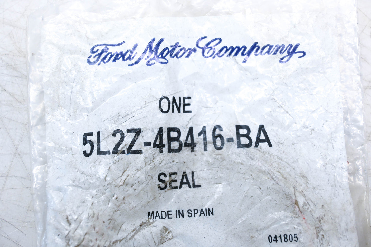 New OEM Ford 5L2Z-4B416-BA Axle Shaft Seal NOS