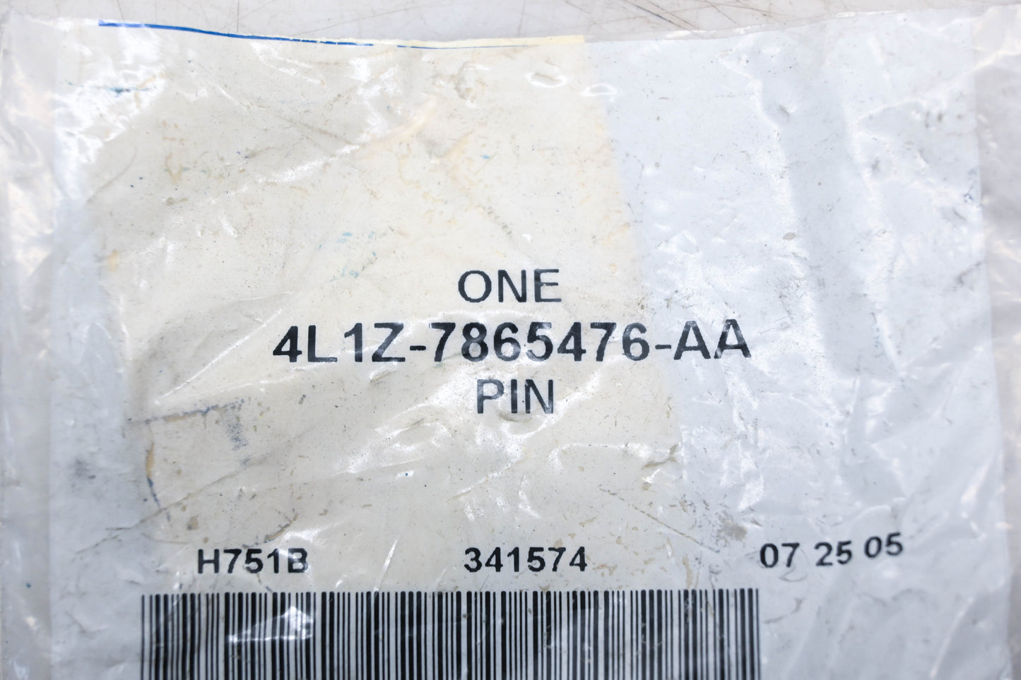 New OEM Ford 4L1Z-7865476-AA Hinge Pin NOS