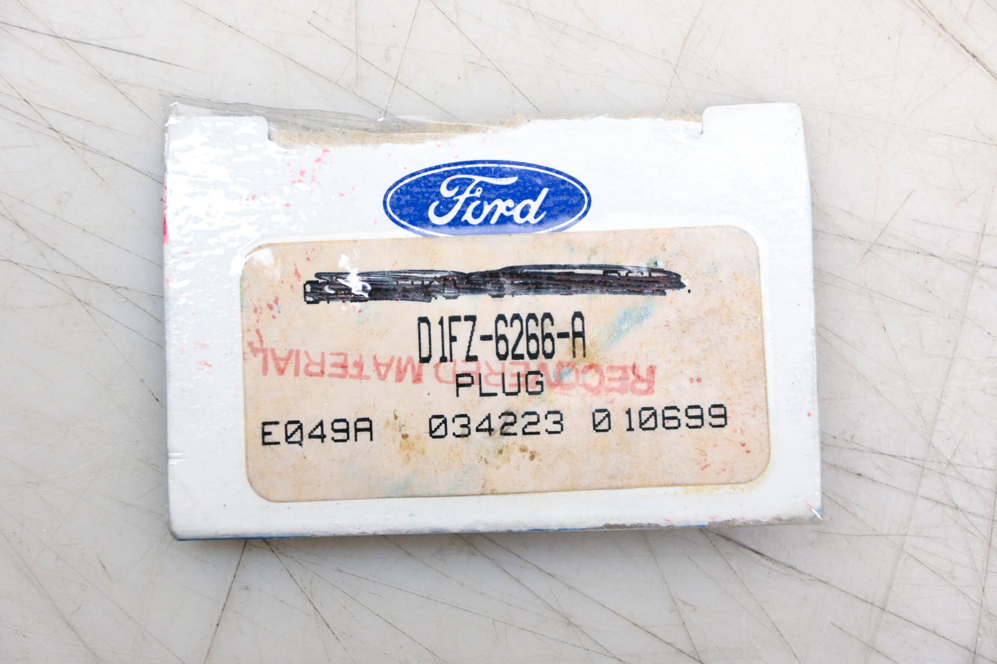 New OEM Ford D1FZ-6266-A Engine Expansion Plugs Qty 2 NOS