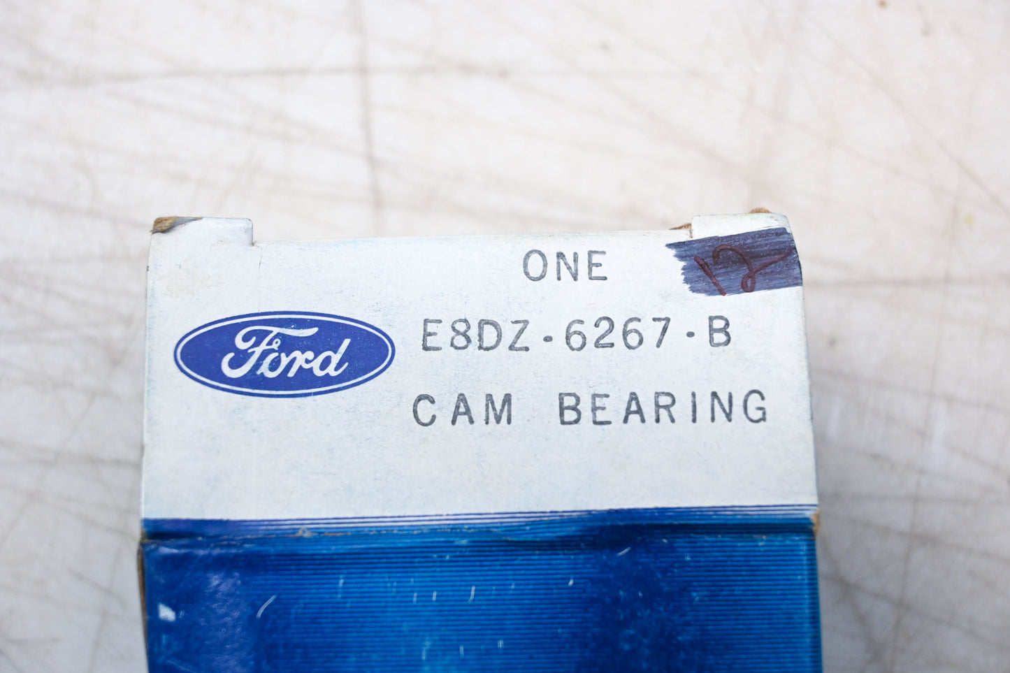 New OEM Ford E8DZ-6267-B Intermediate Camshaft Bearing NOS