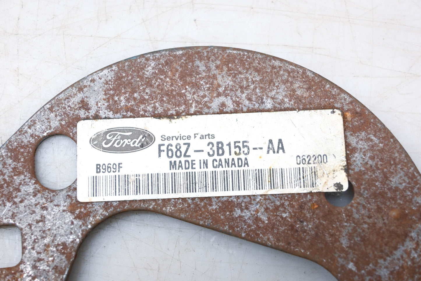 New OEM Ford F68Z-3B155-AA Right Side Shock Housing Reinforcement Plate NOS