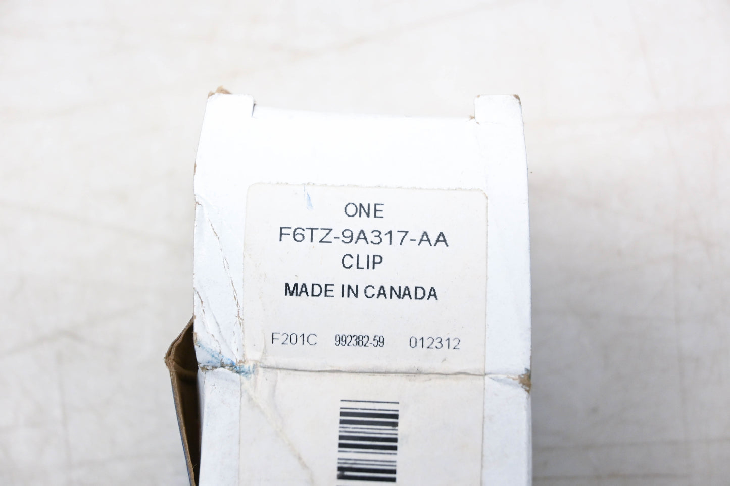 New OEM Ford F6TZ-9A317-AA Fuel Line Clip Assembly NOS