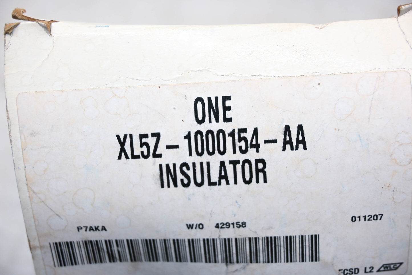 New OEM Ford XL5Z-1000154-AA Upper Body Mount Insulator NOS