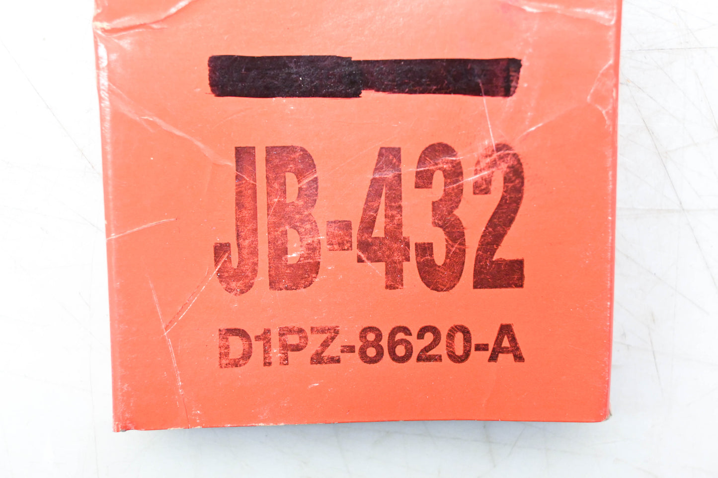 New OEM Motorcraft JB432, D1PZ-8620-A Drive Belt NOS
