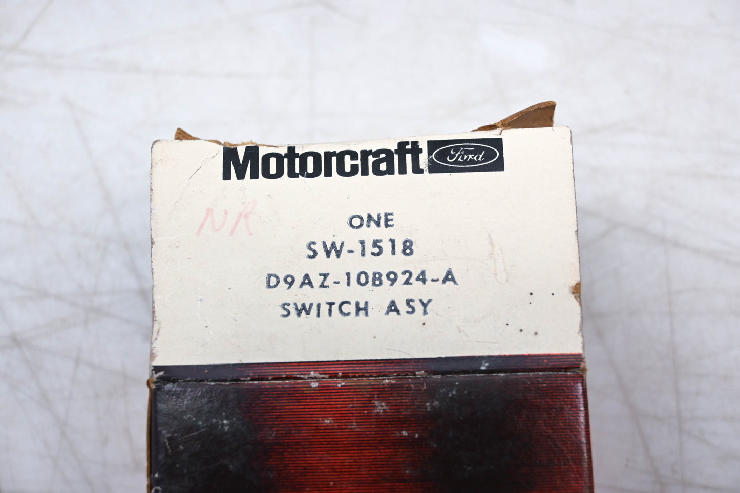 New OEM Motorcraft SW-1518, D9AZ-10B924-A Warning Indicator Switch Assembly NOS