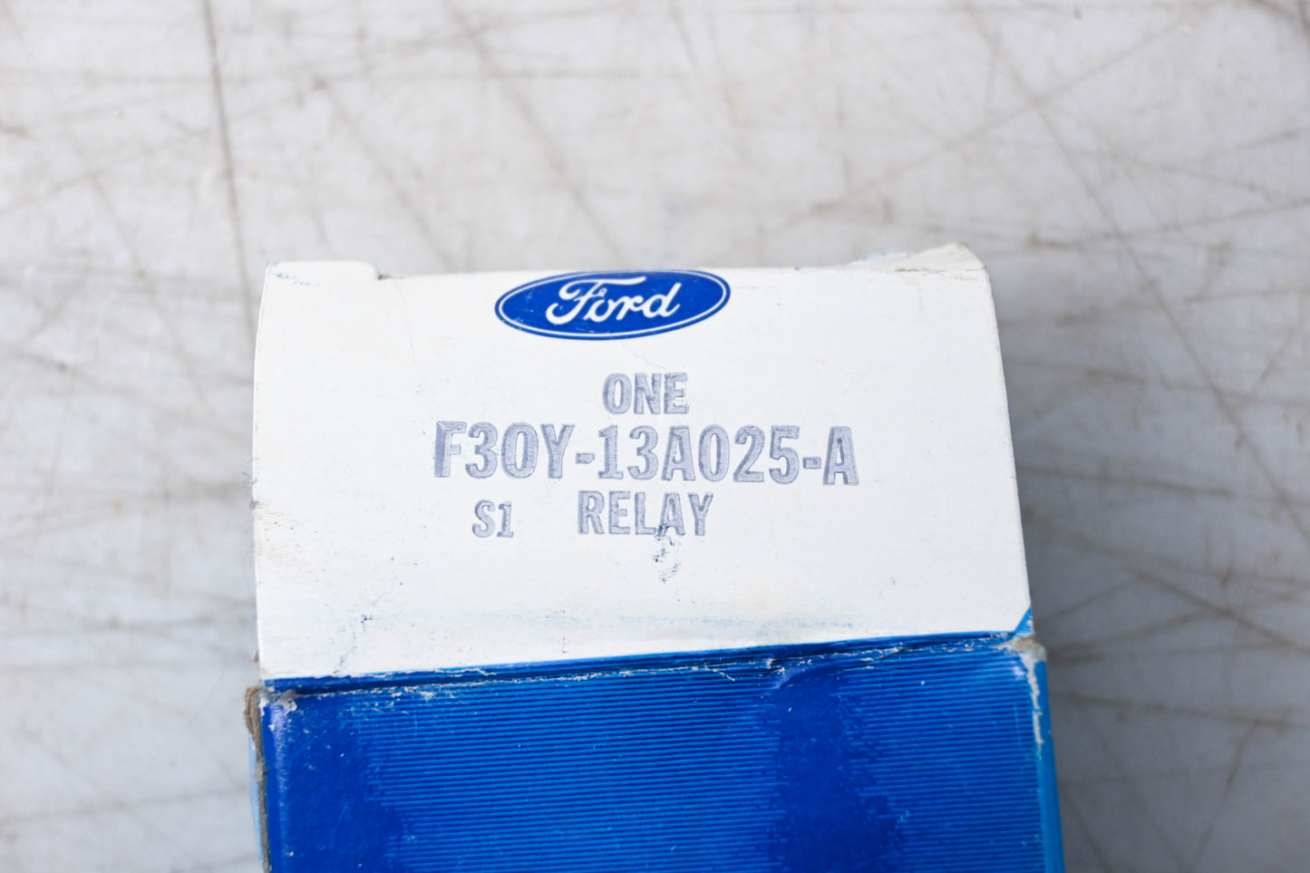 New OEM Ford F3OY-13A025-A Head Lamp Dimmer Relay Assembly NOS