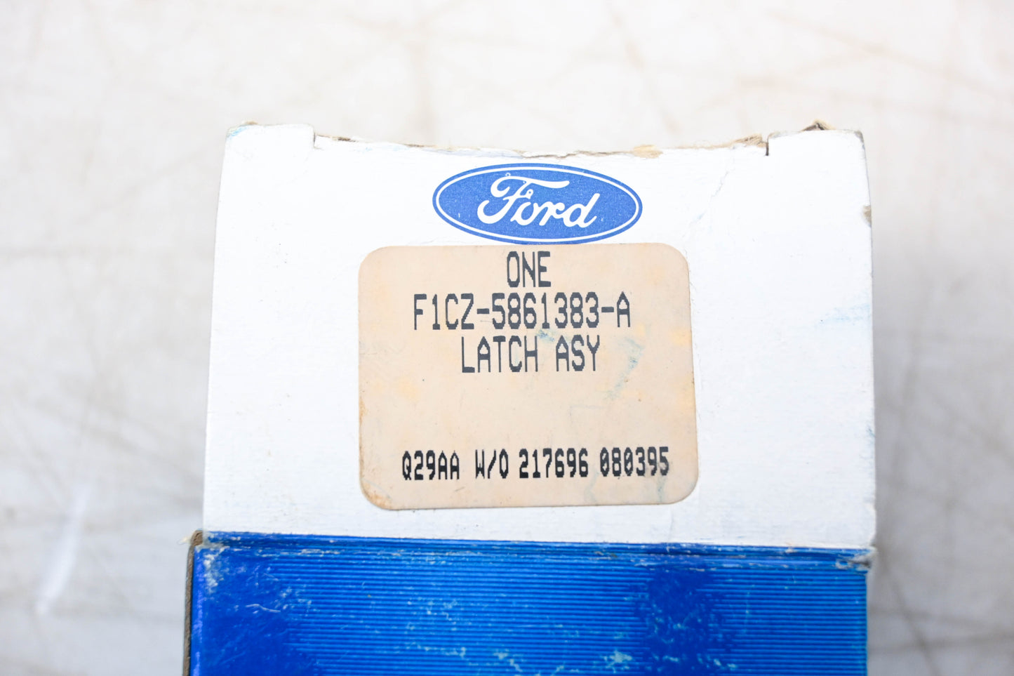 New OEM Ford F1CZ-5861383-A Latch Assembly NOS