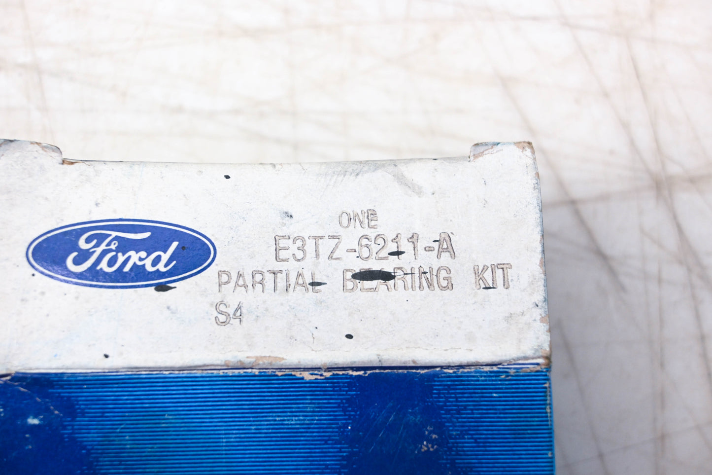 New OEM Ford E3TZ-6211-A Connecting Rod Bearing Kit NOS