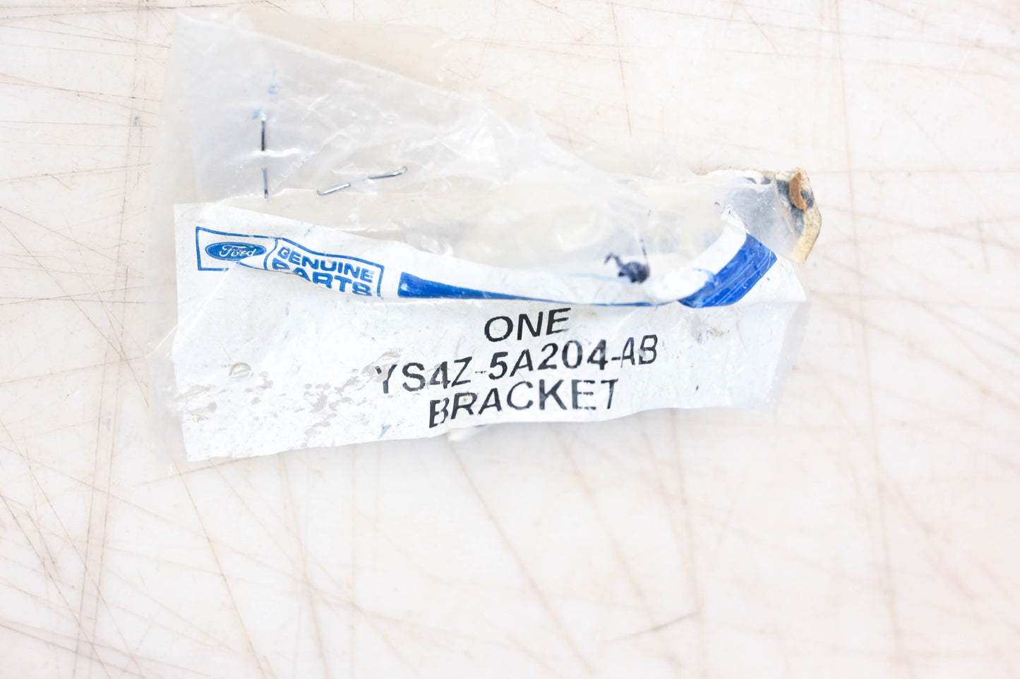 New OEM Ford YS4Z-5A204-AB Exhaust Pipe Mounting Bracket NOS
