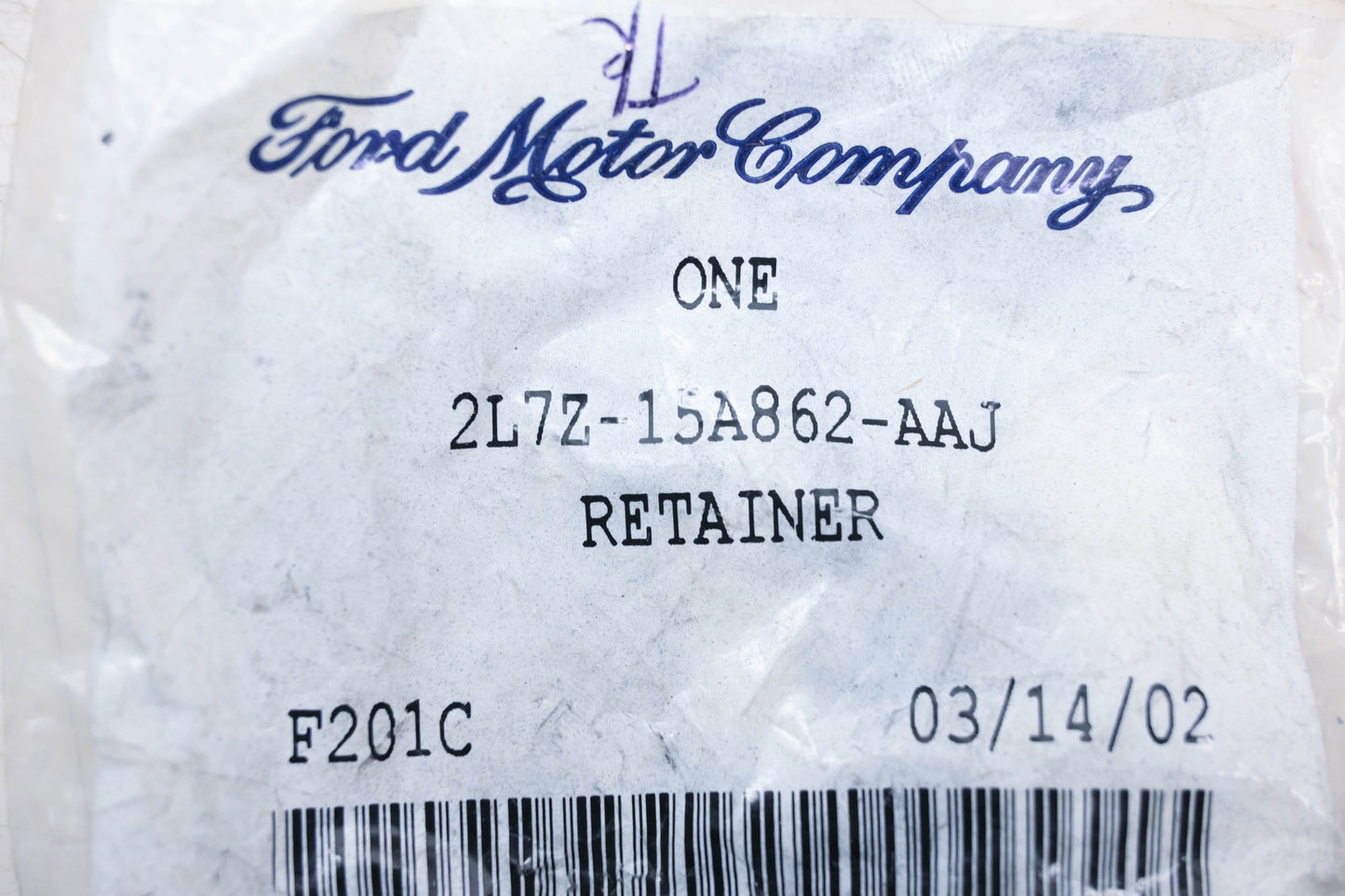 New OEM Ford 2L7Z-15A862-AAJ Retainer NOS