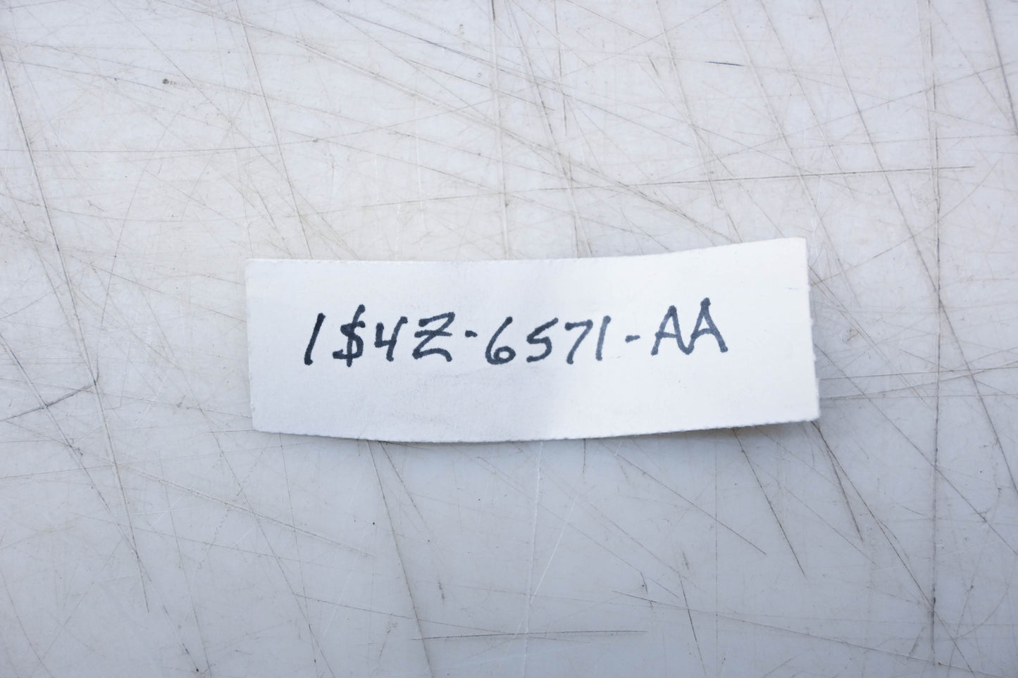 New OEM Ford 1S4Z-6571-AA Engine Valve Stem Seals Qty 3 NOS