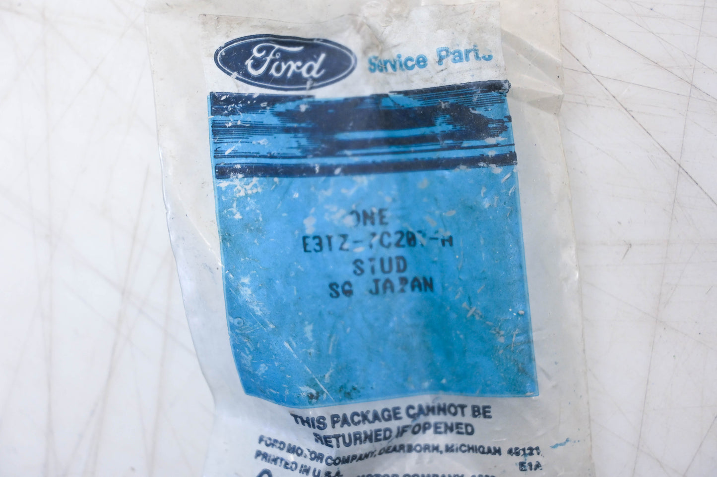 New OEM Ford E3TZ-7C207-A Stud NOS