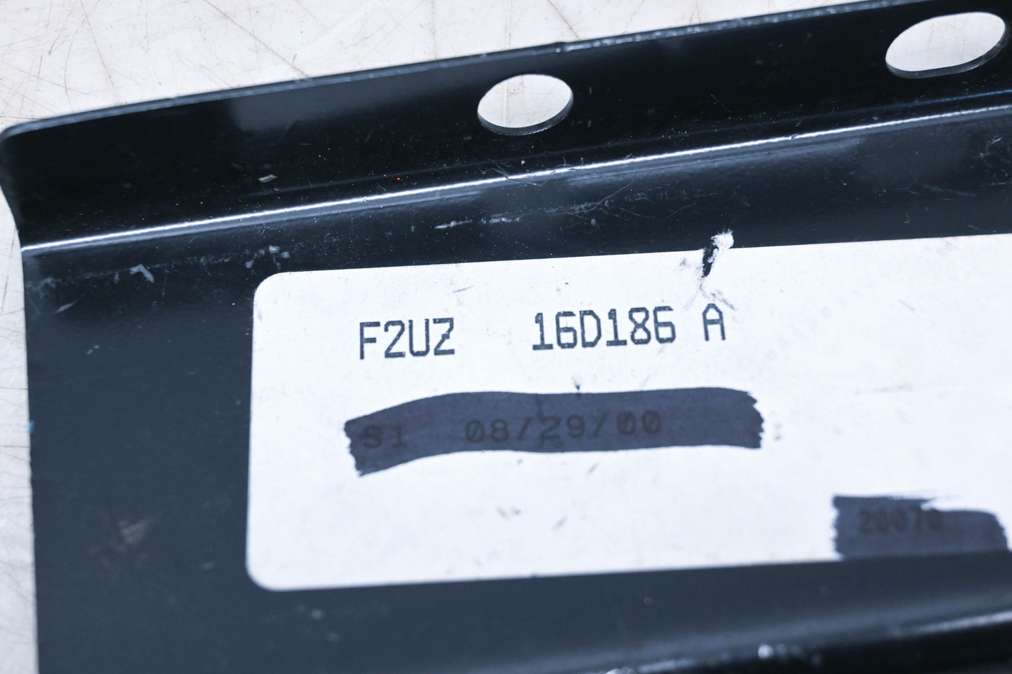 New OEM Ford F2UZ-16D186-A Front Fender Reinforcement Plate NOS