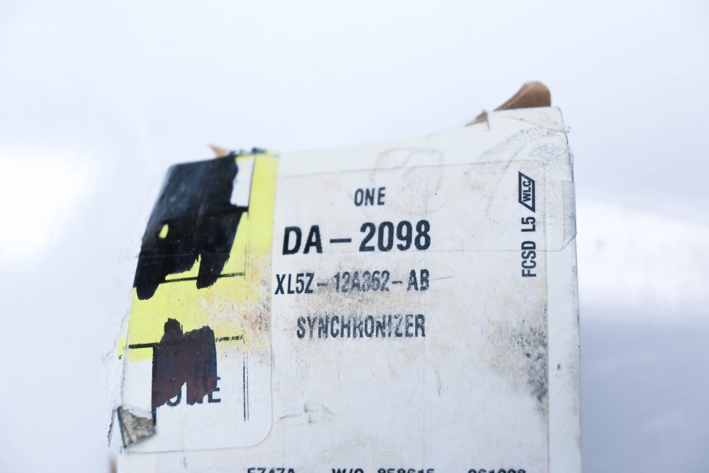 New OEM Motorcraft DA-2098, XL5Z-12A362-AB Synchronizer Assembly NOS