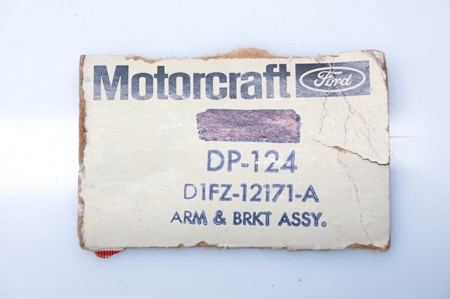 New OEM Motorcraft DP-124, D1FZ-12171-A Contact Point Assembly NOS