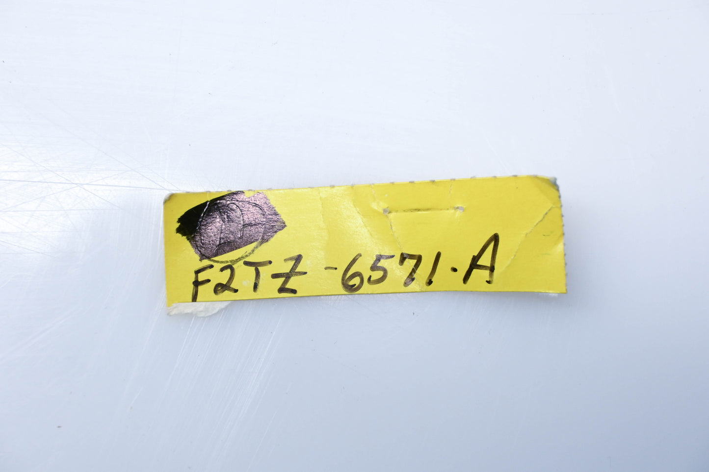 New OEM Ford F2TZ-6571-A Engine Valve Stem Seals Qty 4 NOS