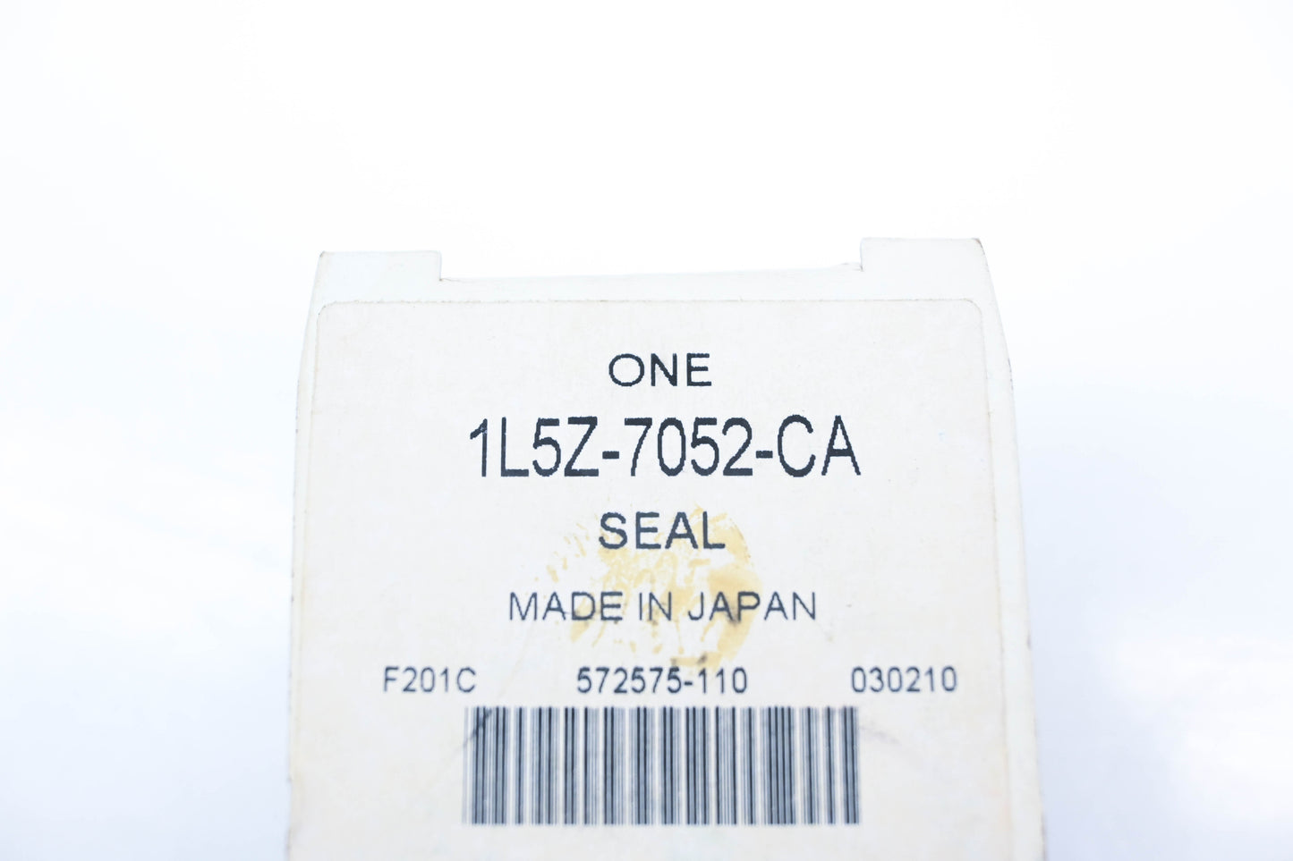 New OEM Ford 1L5Z-7052-CA Extension Housing Seal NOS