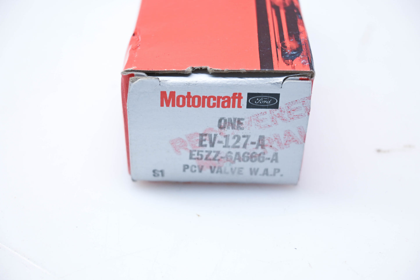 New OEM Motorcraft EV-127-A, E5ZZ-6A666-A PCV Valve Kit NOS