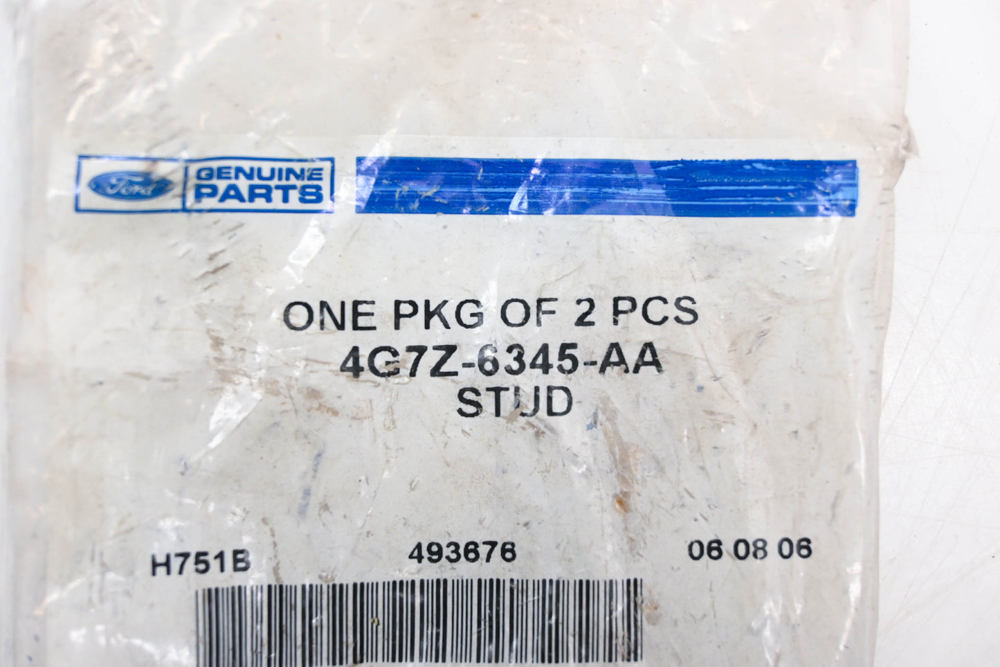 Ford 4G7Z-6345-AA Crankshaft Main Bearing Shaft Studs Qty 2 NOS
