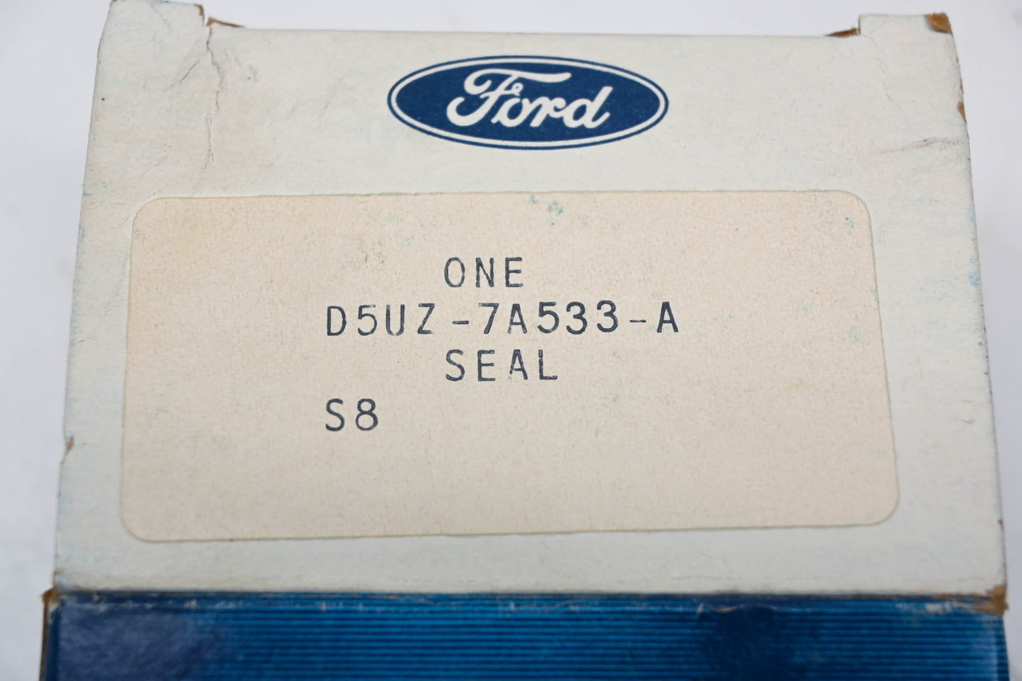 Ford D5UZ-7A533-A Clutch Pedal Rod Seal NOS