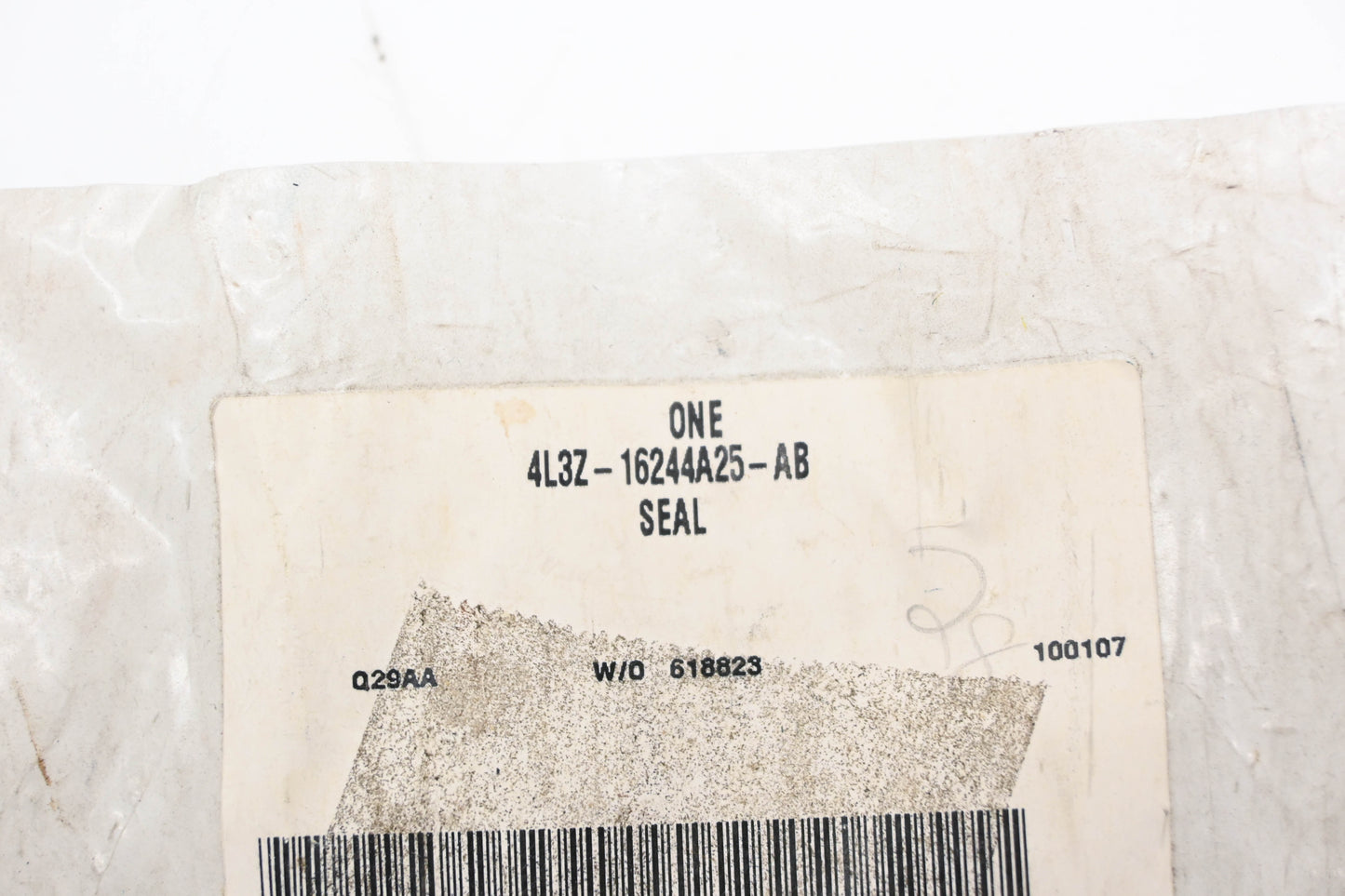 Ford 4L3Z-16244A25-AB Door Seal Assembly NOS