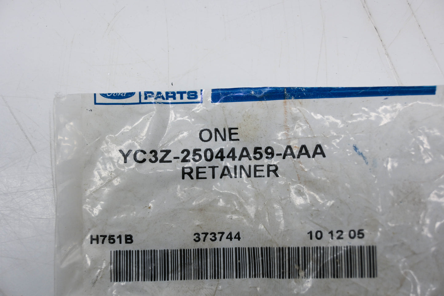 Ford YC3Z-25044A59-AAA Column Cover Retainer NOS